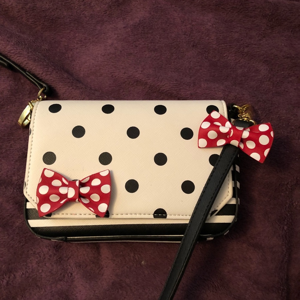 Limited Disney Parks Minnie Mouse Crossbody